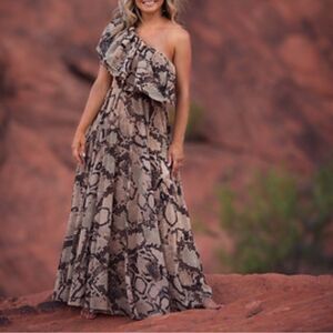 Buy Solace London Neutral Rosa Midaxi Dress size 8-i15